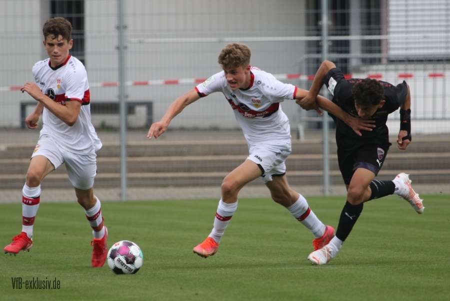vfb150821116