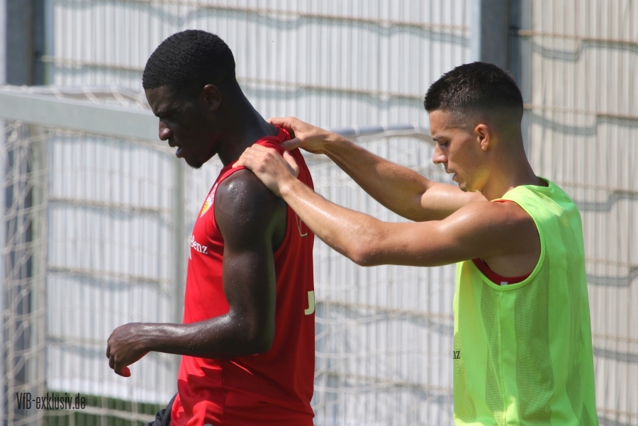vfb21082112