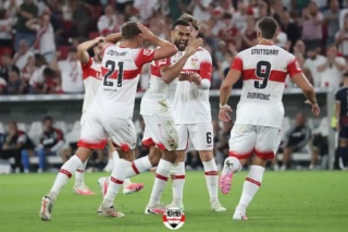 Traumtore und im richtigen Moment war Bredlow da

Bericht und Bildergalerie 📷➡ VfB-exklusiv.de (Link in der Story)