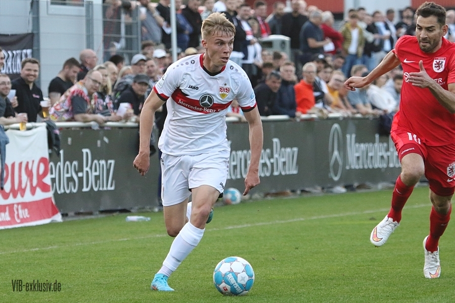 vfb13042212