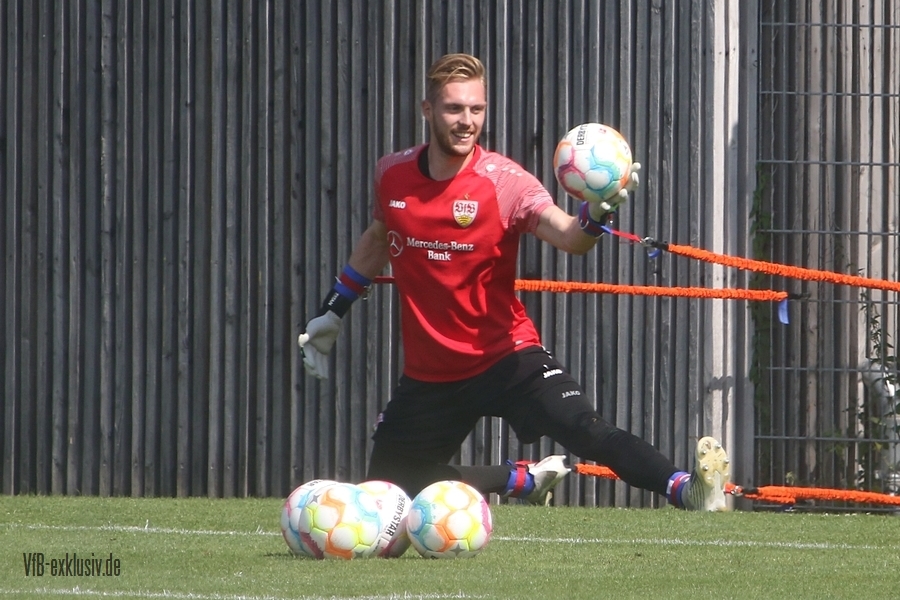 vfb16082203