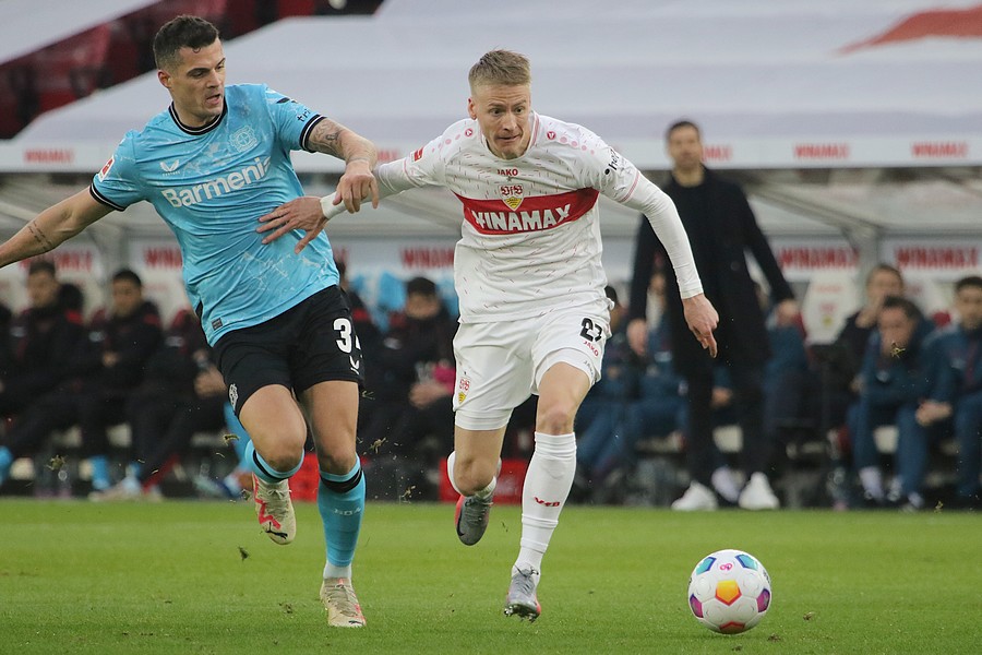 Stuttgart führt zur Halbzeit – mit dem schnellen Ausgleich zieht Bayer dem VfB den Stecker