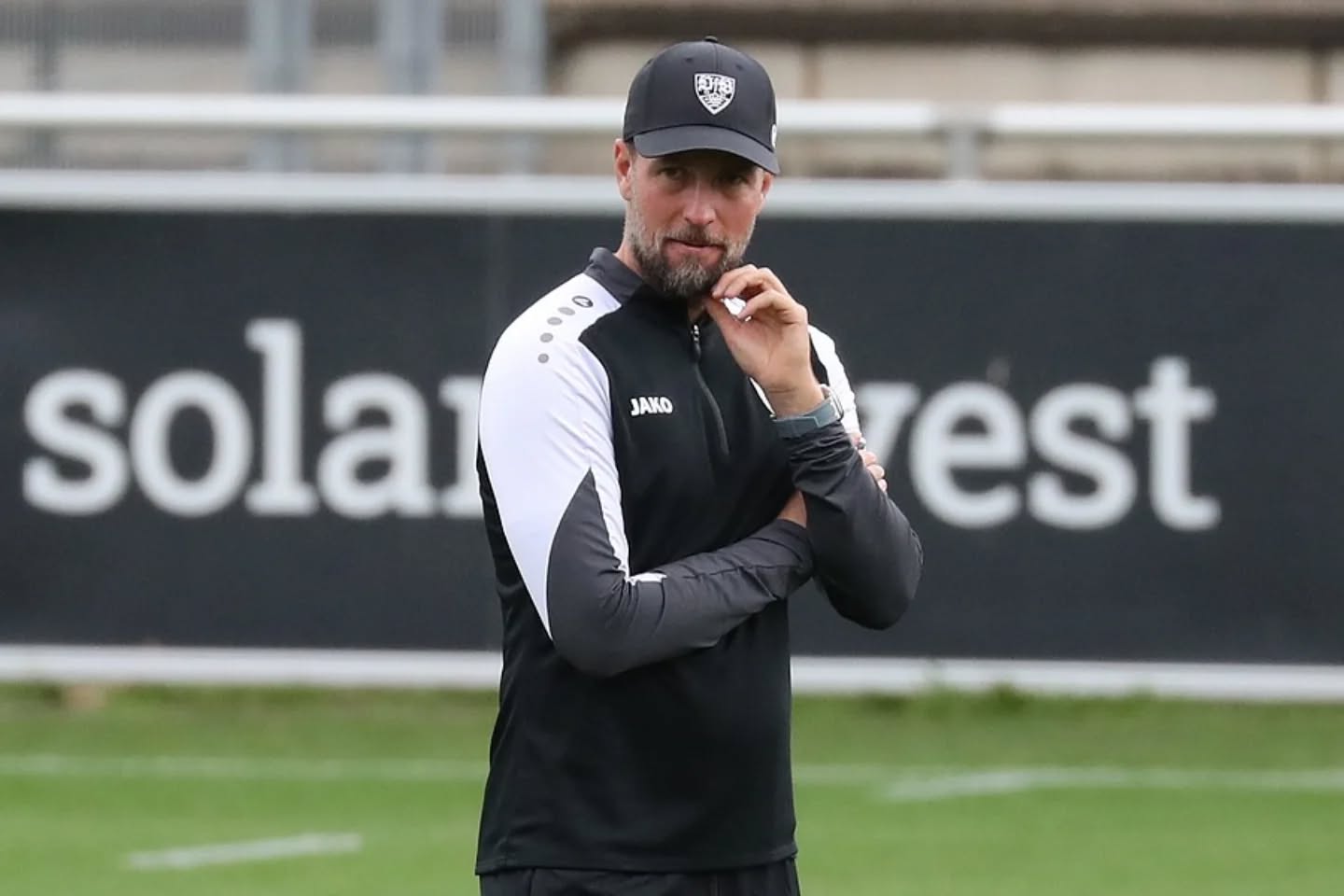 Hoeneß: “Meine Jungs wissen, um was es Morgen geht”

Bericht ➡ VfB-exklusiv.de (Link in der Story)