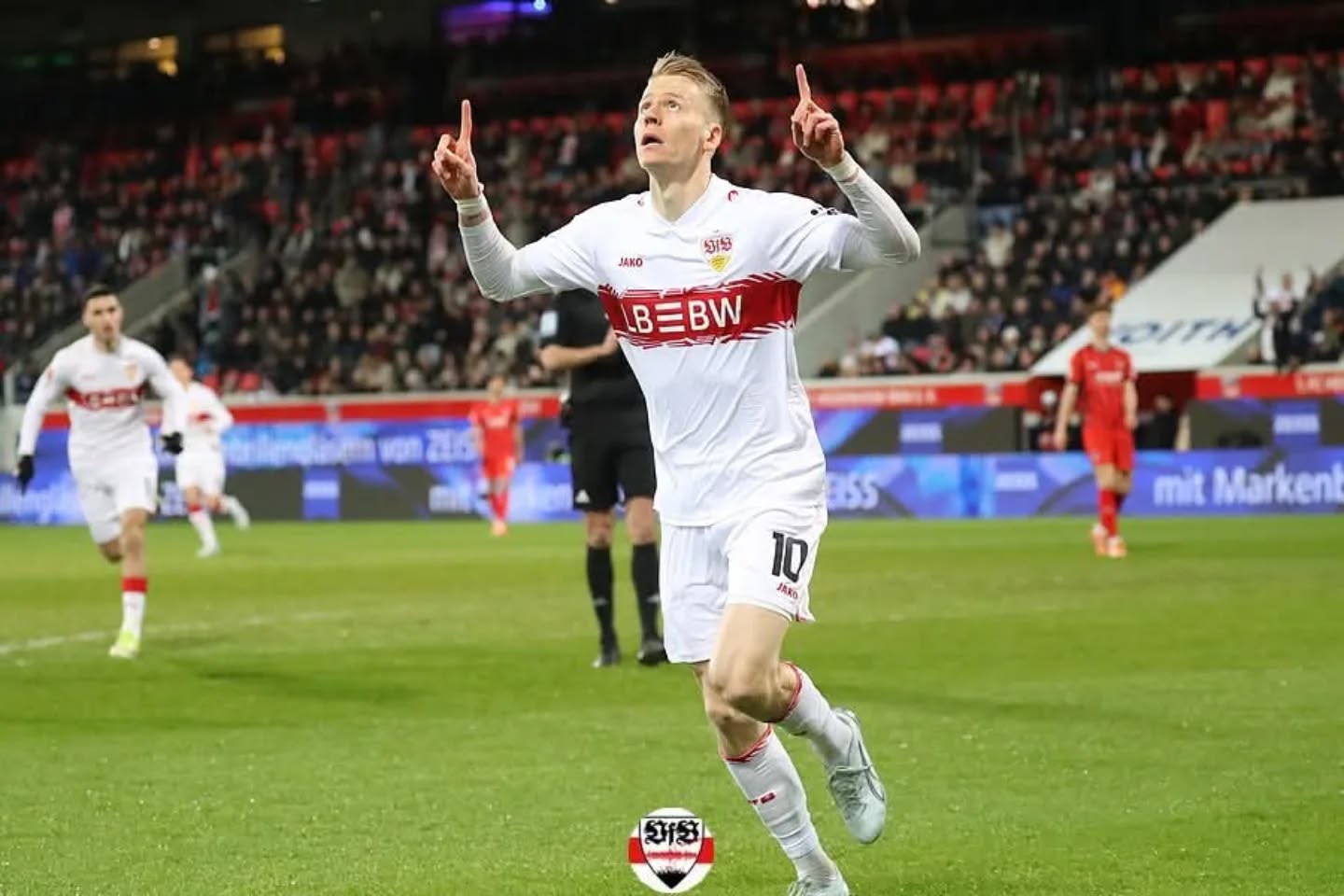 Einige enge Entscheidungen waren gegen Stuttgart 

Bericht und Bilder 📷 ➡ VfB-exklusiv.de (Link in der Story)