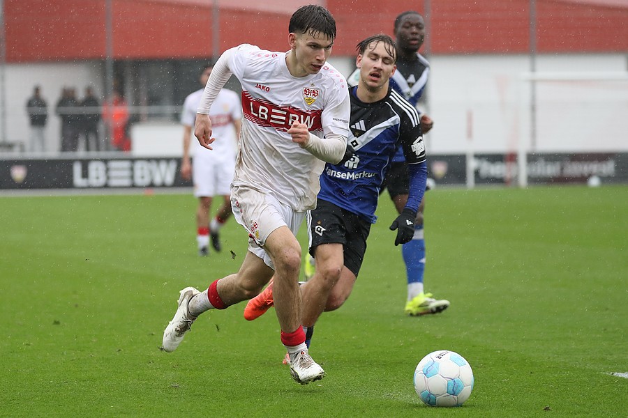 In Unterzahl das bessere Team – Stuttgart dreht zweimal einen Rückstand gegen den HSV