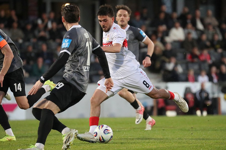 Stuttgart verpasst wichtigen Schritt Richtung vorzeitigem Klassenerhalt