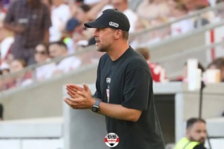Kapitänsfrage bleibt offen – Hoeneß attestiert gute Vorbereitung sieht aber ein Manko
Bericht ➡ VfB-exklusiv.de (Link in der Story)