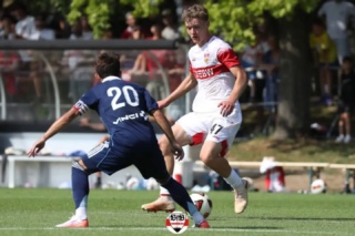 Im defensiven Mittelfeld tut sich was – Eigengewächs für Chema im Kader – Neuzugang ist Vize-Kapitän

Bericht ➡ VfB-exklusiv.de ( Link in der Story)
