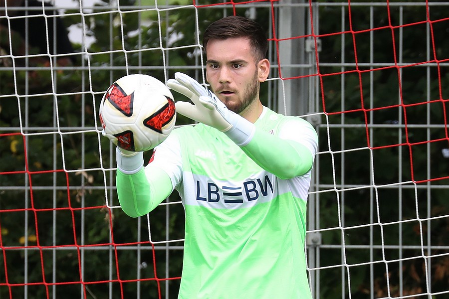Der VfB tut sich schwer in Paderborn – am Ende stehen aber drei Punkte und ein Bundesliga-Debüt zu Null
